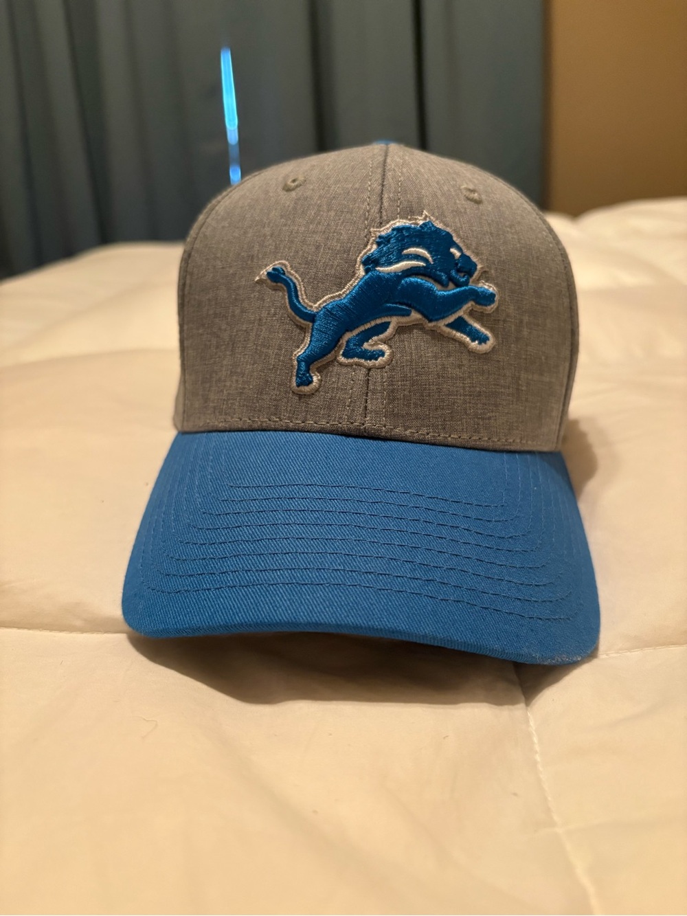 NFL Team Apparel Black & Gray Detroit Lions Embroidered Hat
